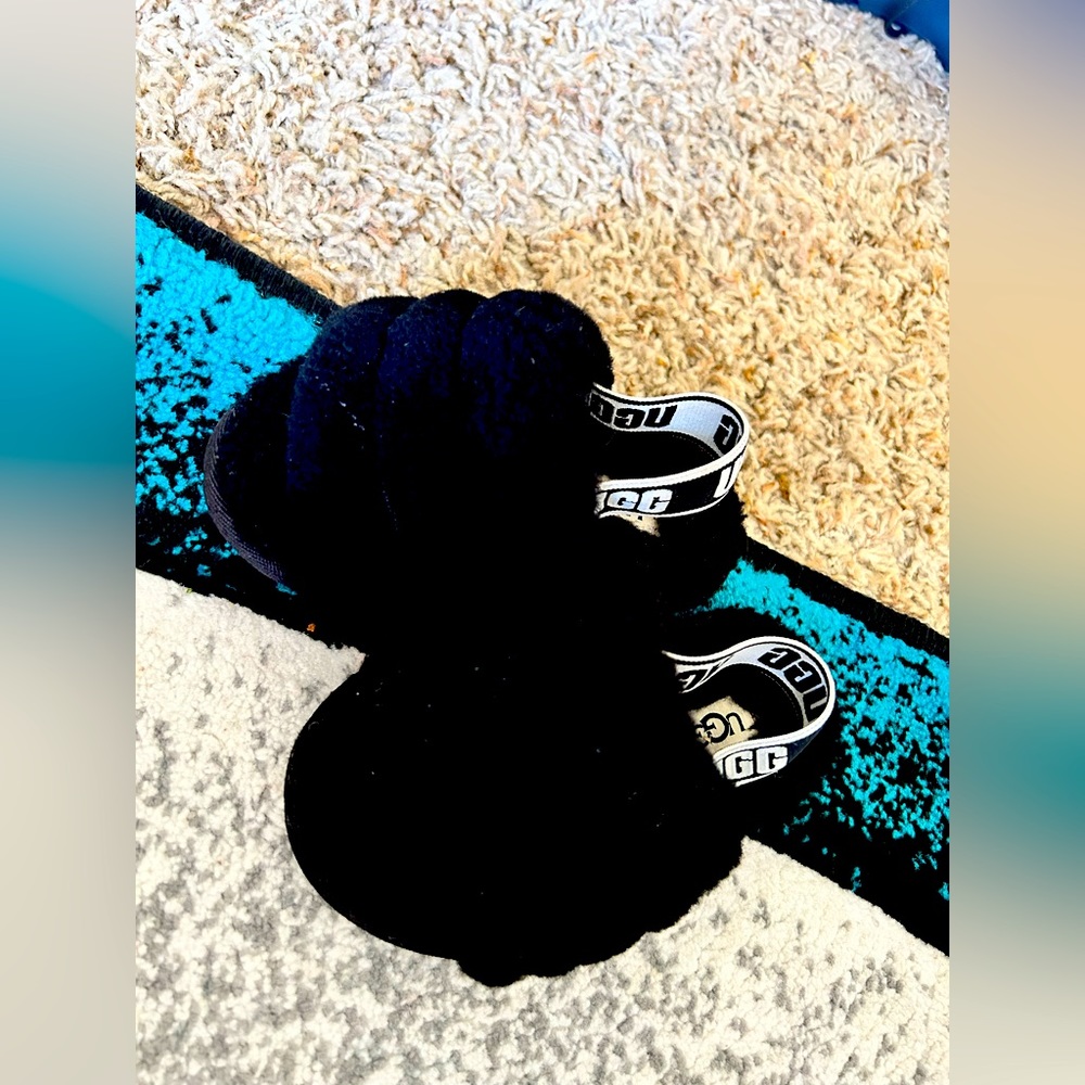 New Ugg baby slippers